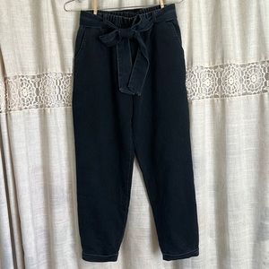 CJLA Carly Jean Kate Cropped Paperbag Pants M
